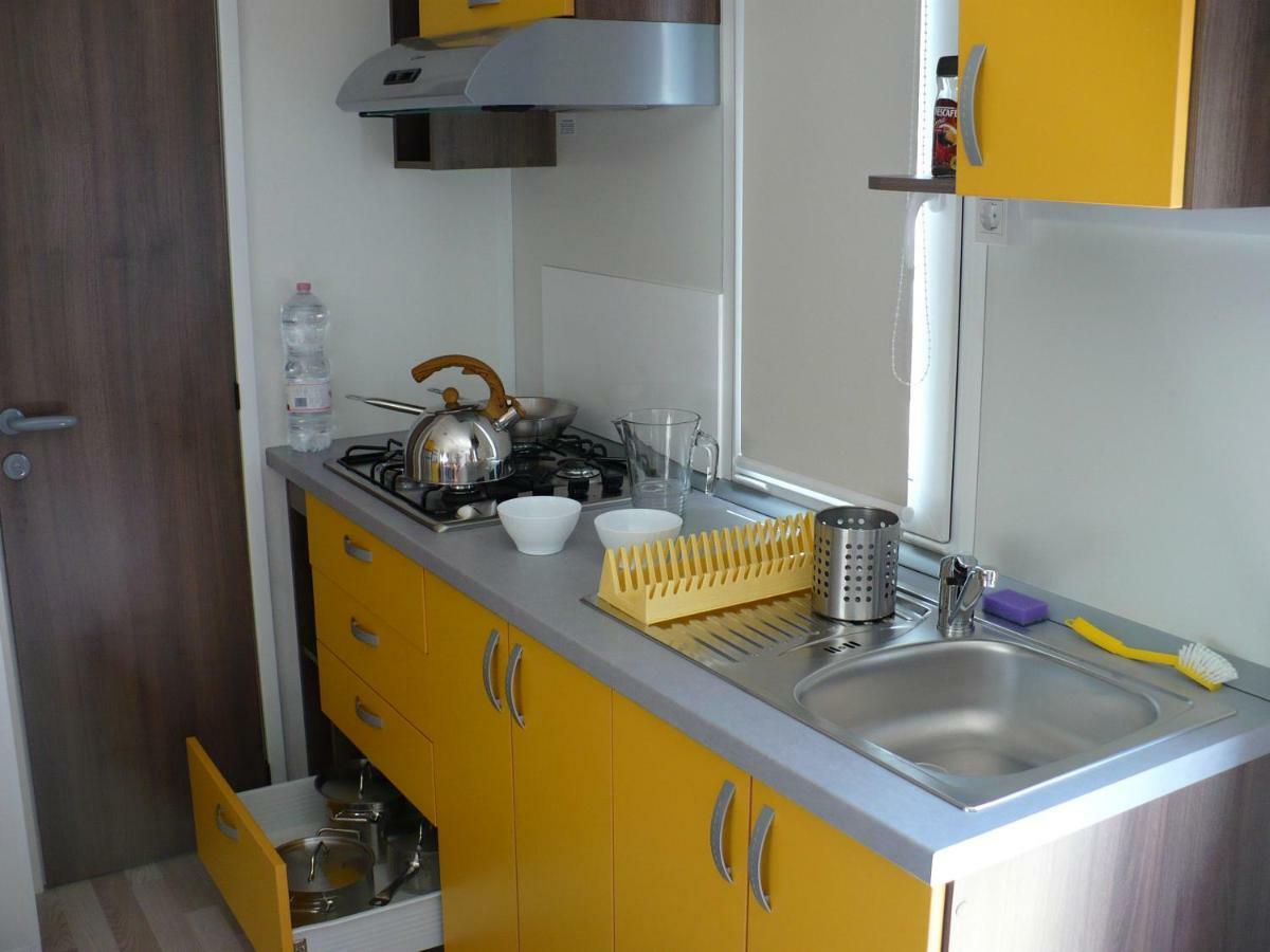 Victoria Mobilehome Camping Village Poljana Mali Lošinj Exterior foto
